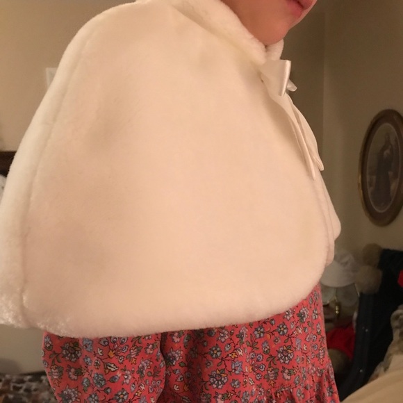 ❤️ Rare Vintage 1970’s Fur Bow Cape - Picture 5 of 7